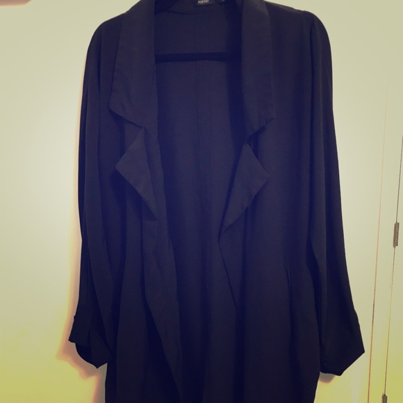 Black coat - Picture 1 of 2